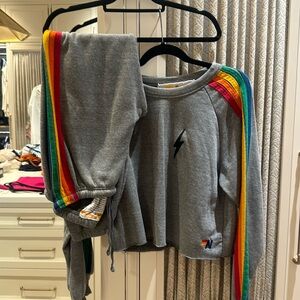 Aviation women's smedium sweatpants and crop sweatshirt size M